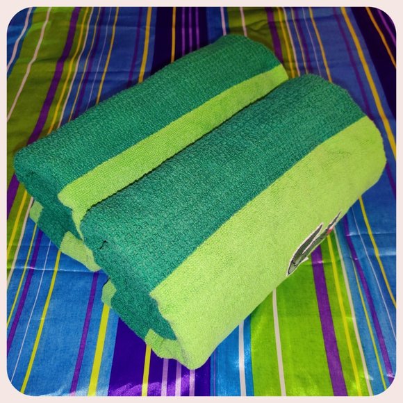 NWT 2x Lacoste Bath Towels Green w/ Embroidered Crocodile Logo Cotton 30" x 52" - Picture 5 of 9